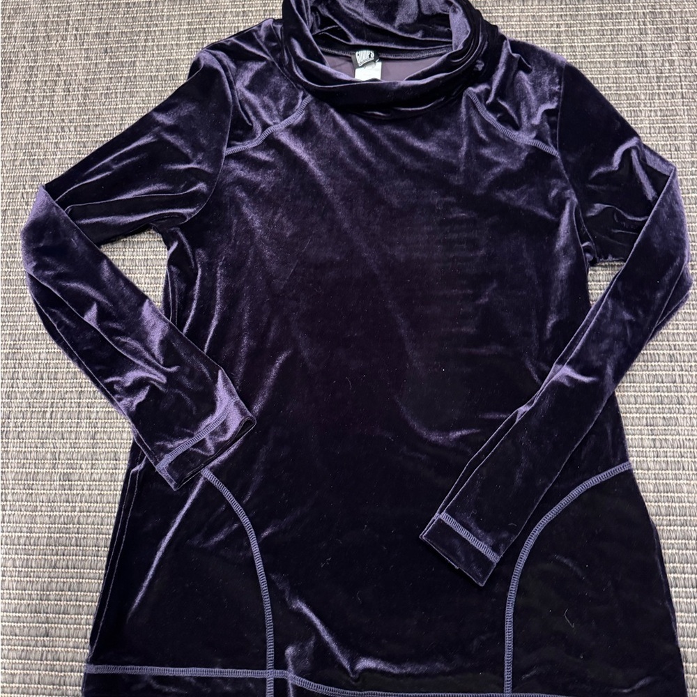 Gump’s San Francisco Luxurious “Velvet “Women's Tunic in Deep Purple